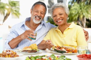 Pembroke Pines Dental Implants - Couple Eating An Al Fresco Meal